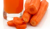 Suc de morcovi pentru ten fără acnee şi riduri!