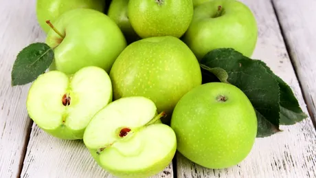 5 motive să mănânci un măr pe zi. Beneficiile merelor pentru sănătate