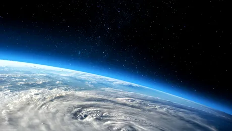 Anticiclonul care va pune stăpânire pe România în decembrie. Vom avea zăpadă de Crăciun şi Revelion?