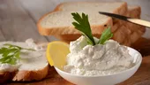 Ți s-a tăiat salata de icre? Ingredientul pe care să-l adaugi. Ți-o repară imediat și va avea un gust deosebit