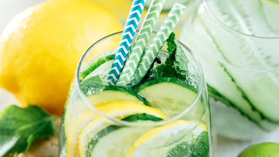 Limonada ANTI-BALONARE. Bea un pahar după fiecare masă ca să scapi de burta umflată