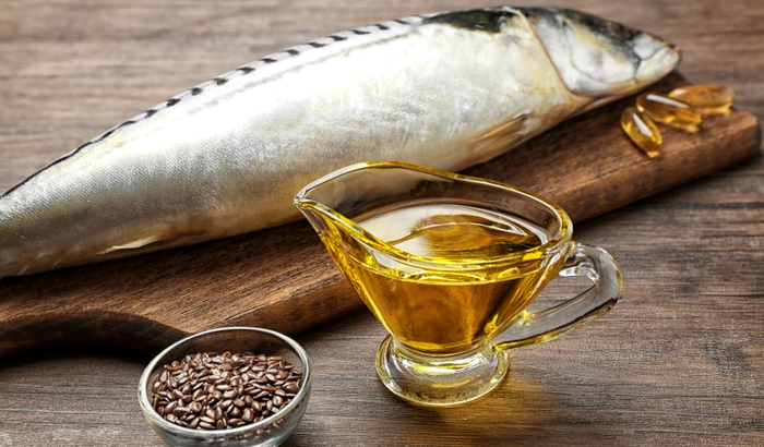 uleiul de pește - O lingură din acest ulei, luată în fiecare zi pe stomacul gol, protejează creierul și inima de boli. Recomandat pentru toate vârstele!