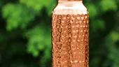 Apa consumată din recipiente din cupru: beneficii şi efecte adverse