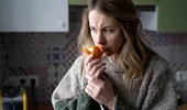 Ți-ai pierdut mirosul? Ce poate ascunde acest simptom și când trebuie să mergi la medic