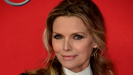 Michelle Pfeiffer: “Nu e uşor să vezi cum îmbătrâneşti pe marele ecran”