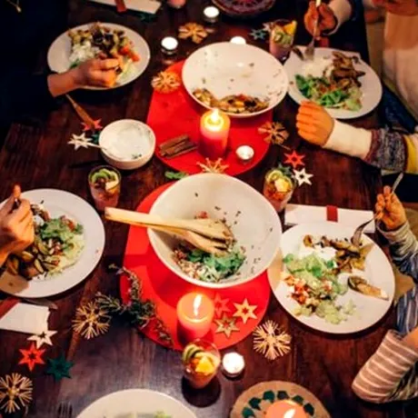 Cea mai bună dietă după Sărbători. Ce se mâncăm ca să scăpăm de grăsimile acumulate din sarmale, tobă și cârnați