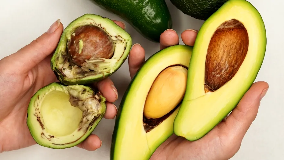 Trucul care face avocado să reziste două săptămâni fără să se înnegrească