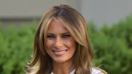 Cum arată sora misterioasă a Melaniei Trump. Puţini ştiu de ea