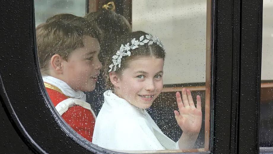 Regula regală sfâșietoare care îi separă pe Prințul George și sora lui, Prințesa Charlotte! Se va întâmpla în curând