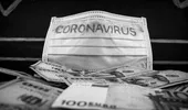 Banii, cheile, telefonele cresc riscul de infectare cu virusul SARS-CoV-2? Ce spun experţii