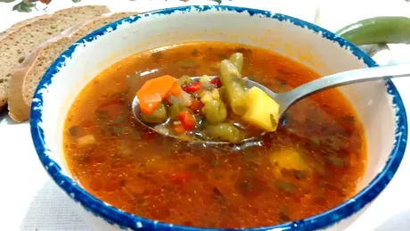Condimentul care nu trebuie pus niciodată în ciorba de legume. Îi distruge gustul iremediabil