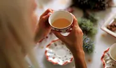 Ceaiuri după masa de Sărbători ca să reduci senzația de prea-plin