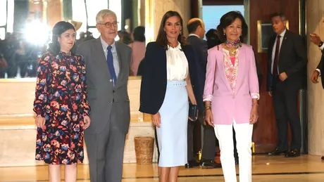 Regina Letizia, apariție impecabilă la un eveniment. Adoră ținutele business