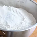 5 tipuri de făină bogate în fibre care pot ajuta la menținerea glicemiei sub control. Cu ce să înlocuiești făina albă