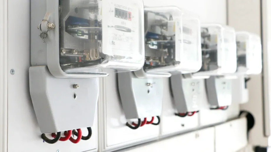 Ofertă la energie electrică sub 1 leu/kWh, la PPC. Cine poate beneficia?