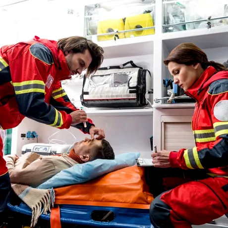 5 tipuri de durere pe care medicii nu le ignoră. Când un simptom aparent banal poate ascunde o problemă gravă?