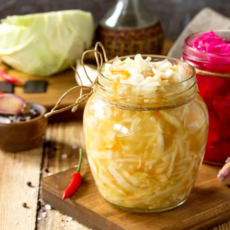 De ce trebuie să pui aspirină la varză murată și în ce cantitate?