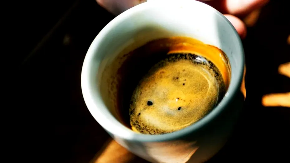 Ce cred medicii nutriționiști despre consumul de cafea (sondaj)