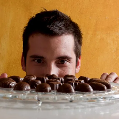 Ce carență indică pofta de ciocolată. Mare atenție la acest semn, mai ales dacă ai boala Crohn sau diabet!