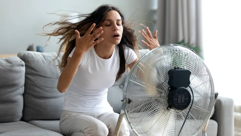 Cum îți afectează aerul condiționat părul. La ce temperatură trebuie ținut să nu-ți usuce scalpul