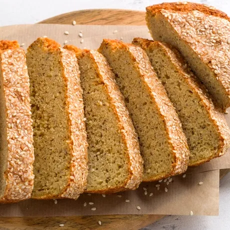 Cum să faci pâine de casă dintr-un singur ingredient: Este sănătoasă și se face fără făină
