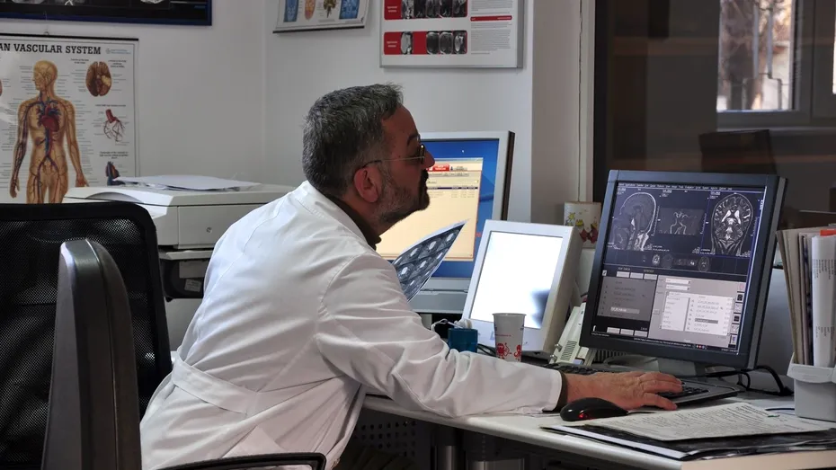 Ziua Internațională a Radiologiei. Care sunt beneficiile radioimagisticii în diagnosticarea corectă