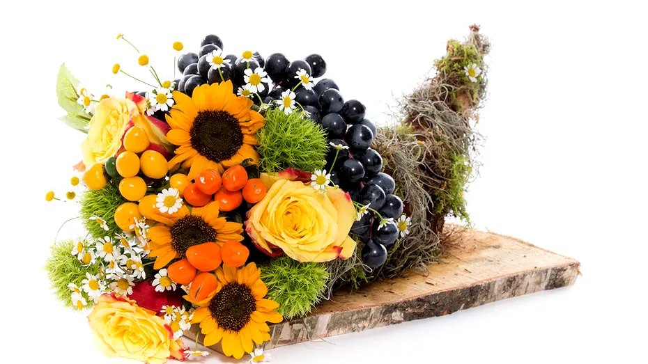 Flori de toamna gata pentru a fi daruite celor dragi