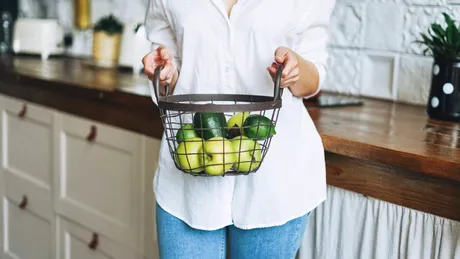 Fructe și legume care te ajută să slăbești și să-ți subțiezi talia