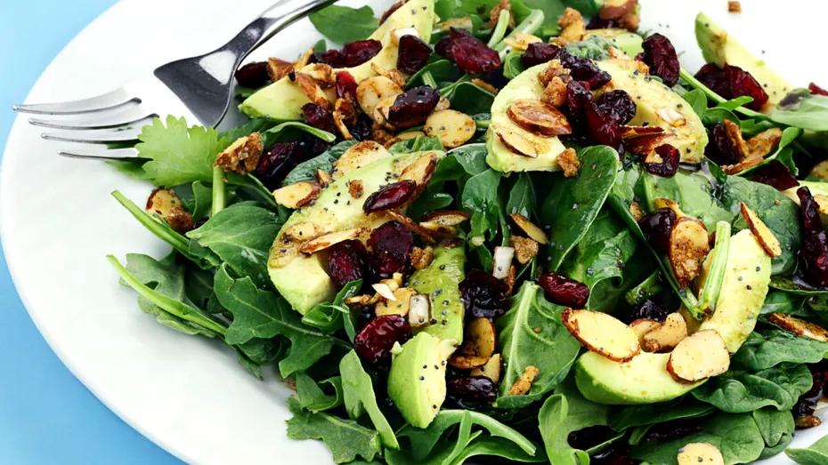 Alimentul gras care te ajută să dormi mai bine. Ce să mănânci înainte de culcare