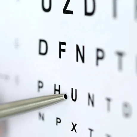 Astigmatismul necorectat, un factor de risc în trafic: ce arată cele mai recente studii