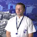 Când trebuie schimbată proteza de șold? Semnele care pot indica necesitatea unei intervenții de revizie