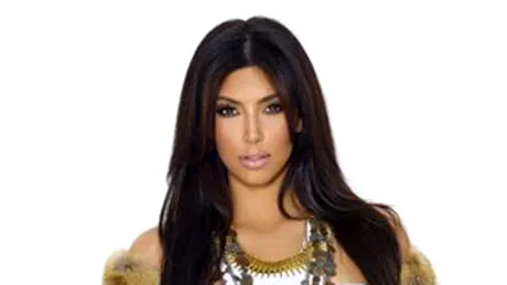 Kim Kardashian si-a facut o radiografie pentru a demonstra ca fesele ei sunt naturale