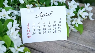 Paștele 2026 aduce patru zile libere pentru români. Angajații se pregătesc pentru o minivacanță în aprilie