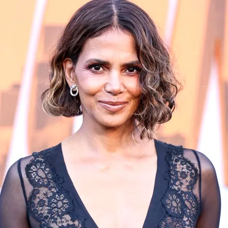 Halle Berry, frumusețea atemporală la aproape 60 de ani: „Mă simt mai bine și mai puternică decât la 20”