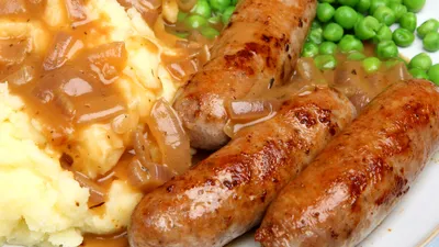 Nu mânca niciodată aceste alimente seara! Cum te afectează