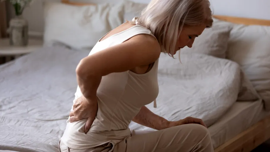 Masajul în menopauză: ce este și de ce tot mai multe femei îl caută