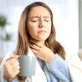 Gât iritat? Soluțiile naturale pe care le ai deja în casă