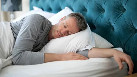 Trucul care te poate ajuta să adormi în doar cinci minute