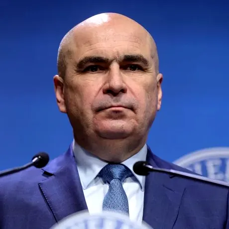 Cu cât va crește salariul minim de la 1 iulie 2026. Câți bani vor primi în plus angajații?