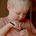 Se schimbă ajutorul pentru copiii cu handicap! Cine va primi mai puțini bani de la 1 ianuarie 2027