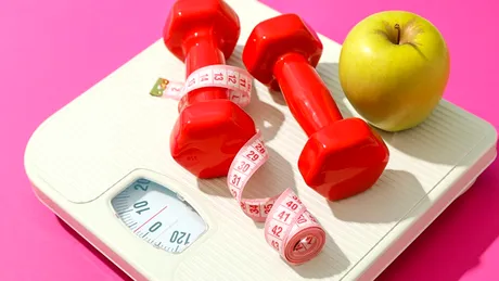 O tânără a slăbit 72 de kilograme în 2 ani, apelând la două trucuri simple