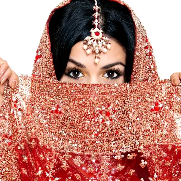 Secretul vedetelor de la Bollywood pentru un păr lung, des și strălucitor. Amestecul natural folosit de „reginele părului”