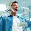 Noroc cu carul pentru aceste trei zodii. Săptămâna care le poate schimba destinul financiar