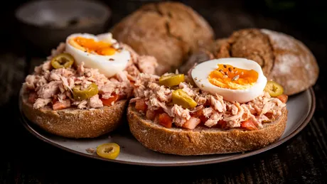 Dieta cu care un medic a reușit să slăbească 9 kilograme în 12 săptămâni și să-și aducă diabetul în remisie. Se ține doar 2 zile pe săptămână