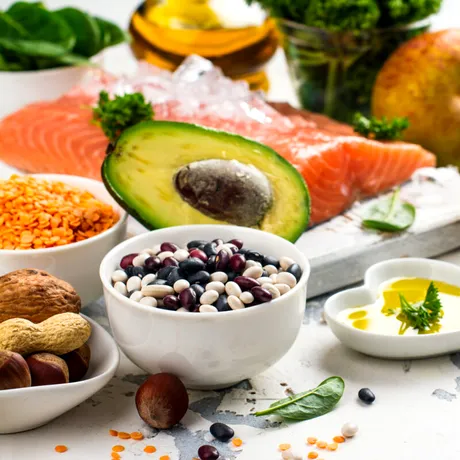 Dieta pentru cardiaci: alimente recomandate, dar și alimente de evitat pentru o inimă sănătoasă