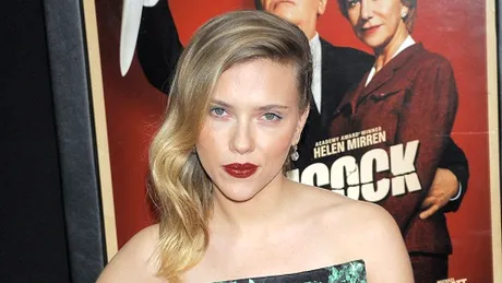 Scarlett Johansson, apariţie dezastruoasă la premiera filmului Hitchcock