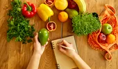 15 alimente de bază: cum îți planifici mesele în avans pentru o alimentație sănătoasă pe tot parcursul săptămânii