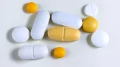 Dr. Andreea Moldovan: „Nu vă tratați de COVID acasă cu claritromicină, dexametazonă sau aspirină!”