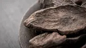 Rădăcina veche de peste 1000 de ani pentru căderea părului. Ar putea înlocui tratamentele cu minoxidil