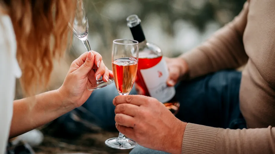 10 idei creative pentru a sărbători Ziua Îndrăgostiților acasă